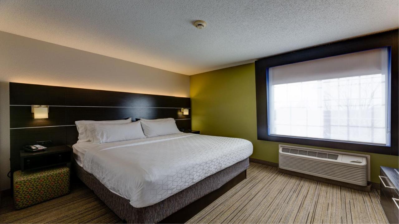Holiday Inn Express & Suites Ashtabula-Geneva By Ihg Austinburg Buitenkant foto