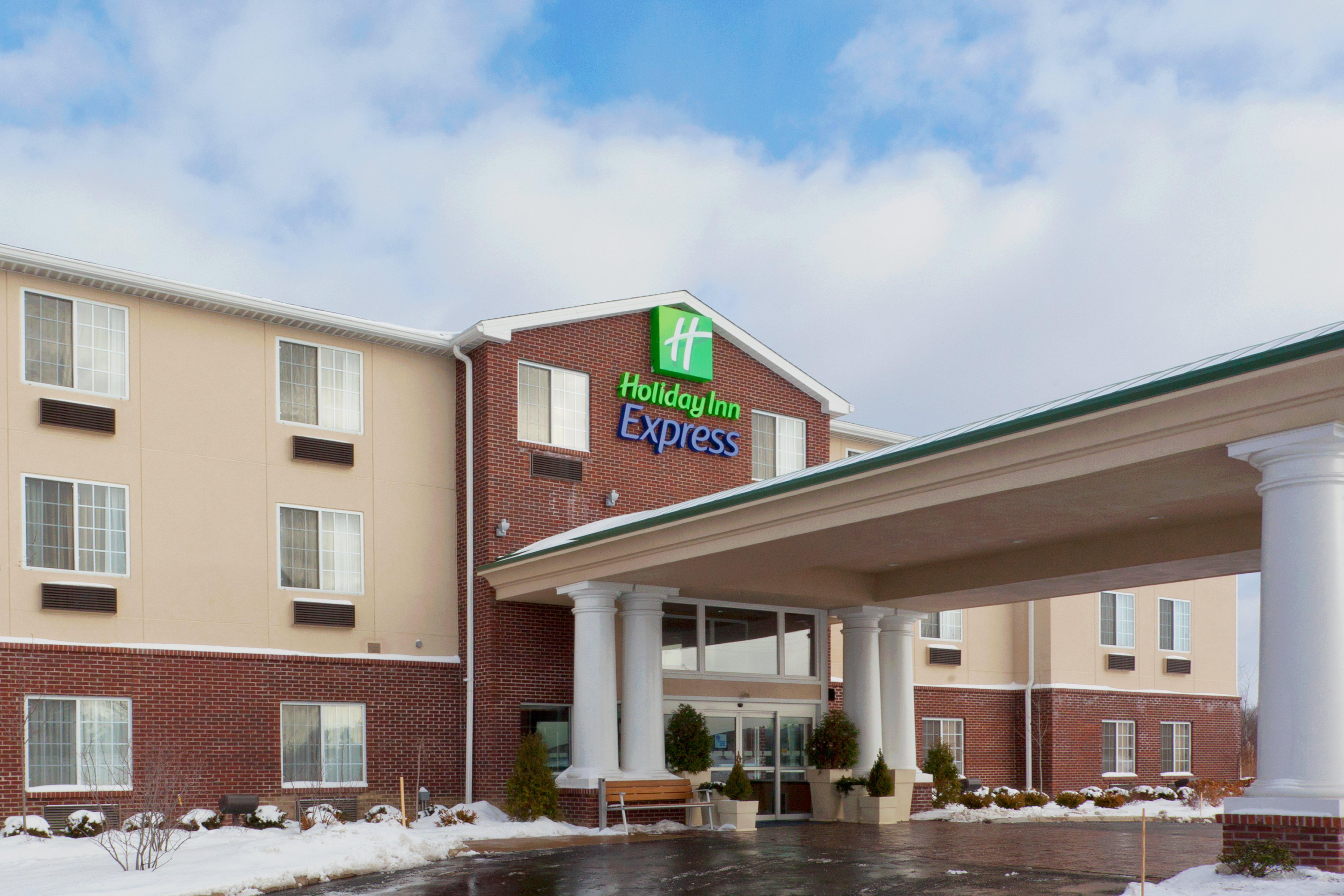 Holiday Inn Express & Suites Ashtabula-Geneva By Ihg Austinburg Buitenkant foto